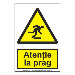 3710.jpg Atenție la prag
