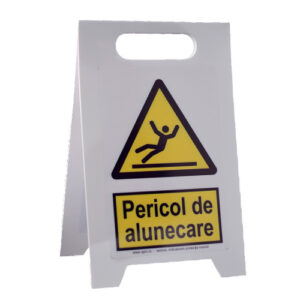 9030.jpg Pericol de alunecare semn A